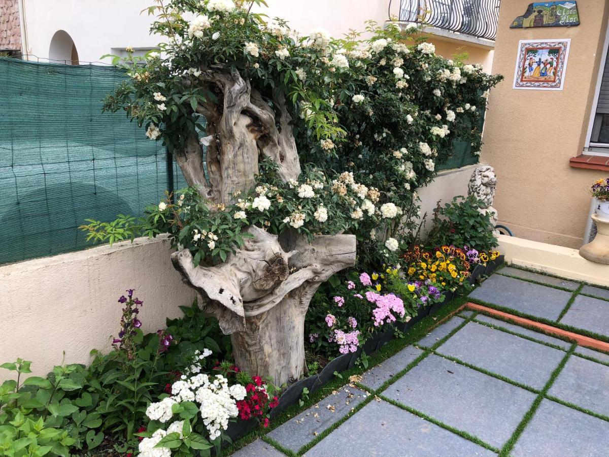 Pavillon Clara Flor Villa Prades  Luaran gambar