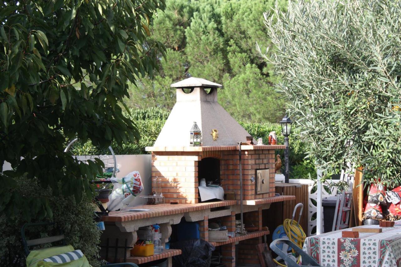 Pavillon Clara Flor Villa Prades  Luaran gambar